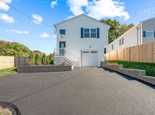 6 Bidwell Ter, Middletown, CT 06457