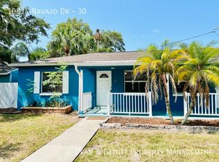 10814 Navajo Dr APT 30, St Petersburg, FL 33708