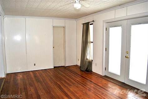 5th image of 269 Park Ave
