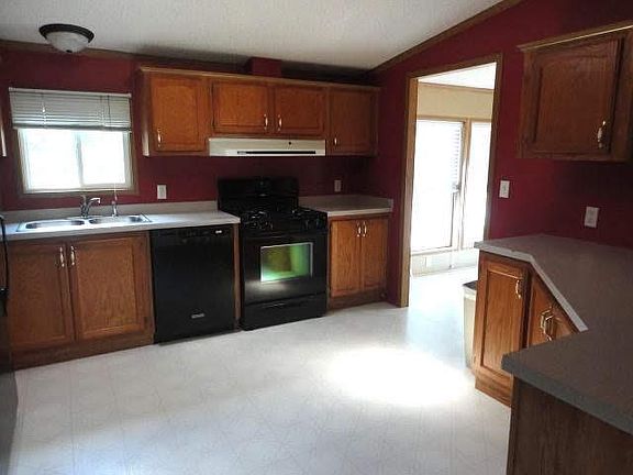 3rd image of 12790 Georgia Ave