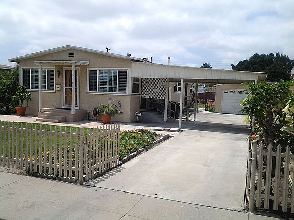 2nd image of 10121 Paloma Ave