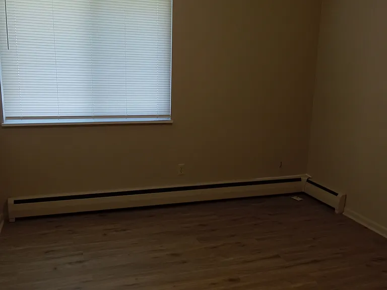 43008 Emerald Dr #1B — Photo 6