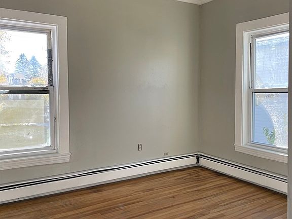4th image of 2 Grove St