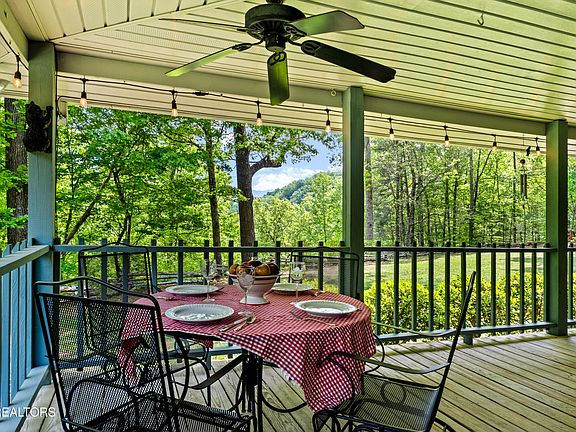 8th image of 1043 Reagan Springs Rd
