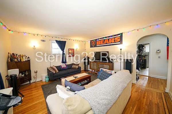 Rented by Sterling Realty Solution Inc | media 1