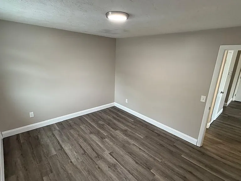 Henry Terrace Apartments LLC — Photo 14