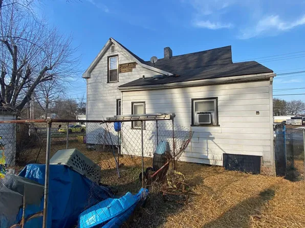 618 W Monroe St, Belleville, IL 62220