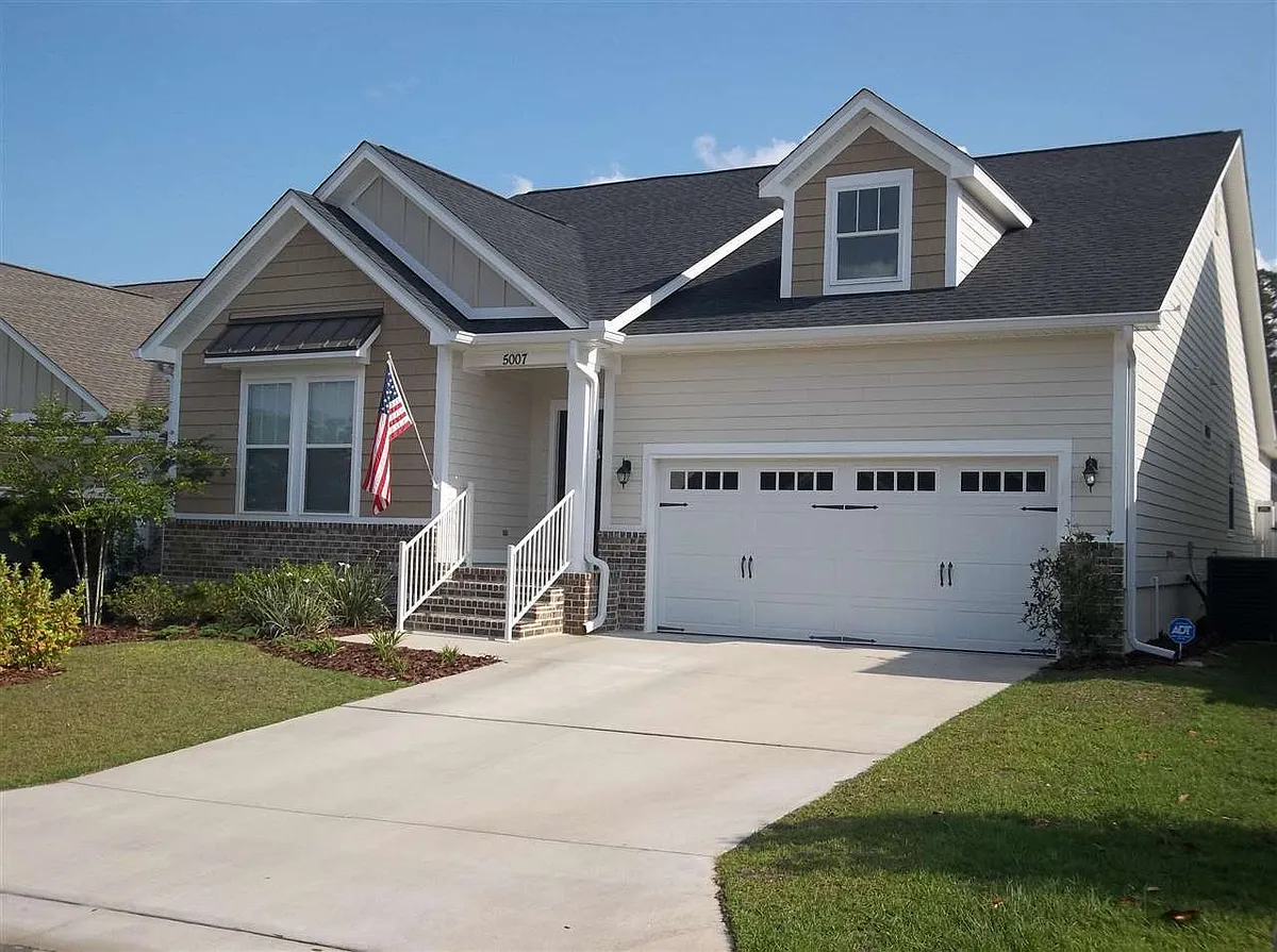 Building Photo - 5007 Caracara Dr