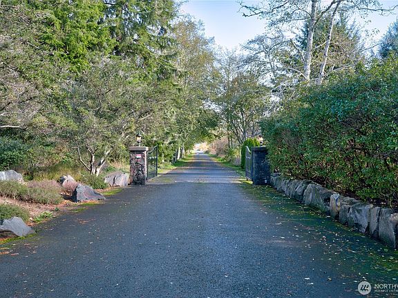 2nd image of 13010 Teal Lane