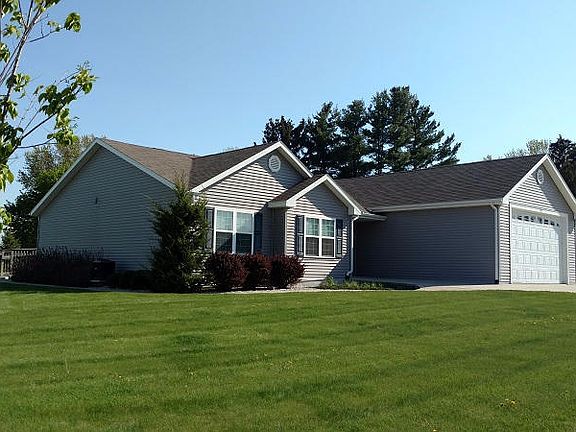 2nd image of 109 Green Ash Ln
