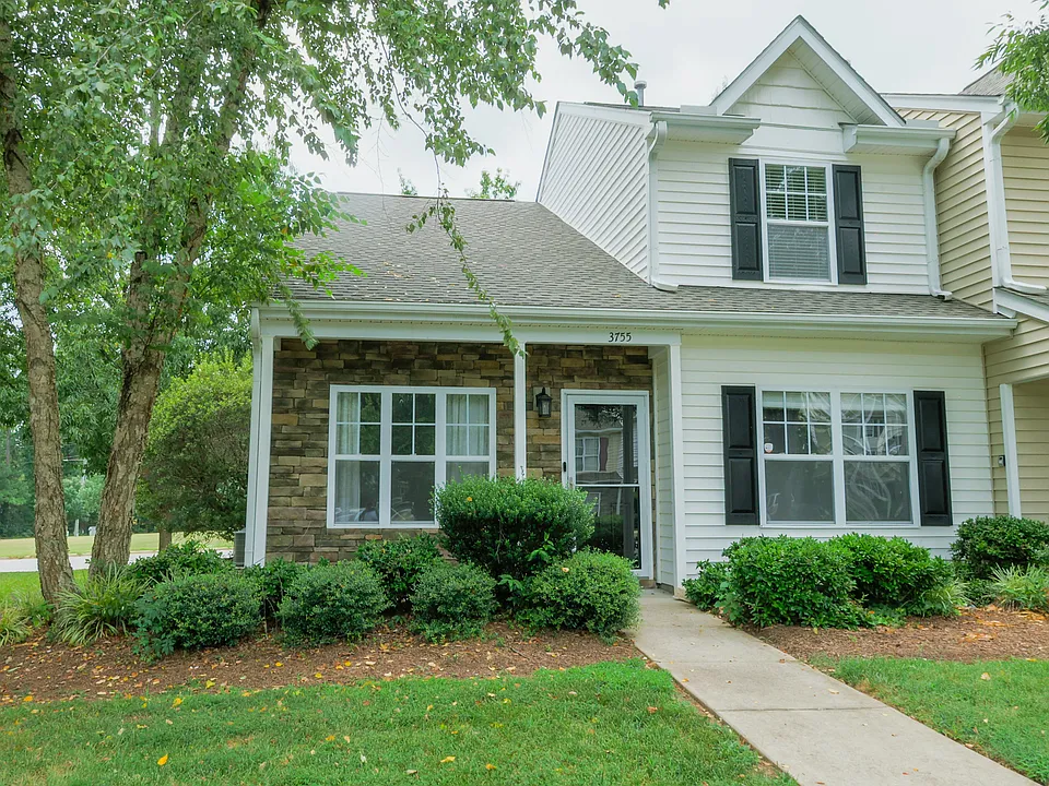 3755 Bison Hill Ln