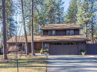 910 E Timberwood Cir, Spokane, WA 99208