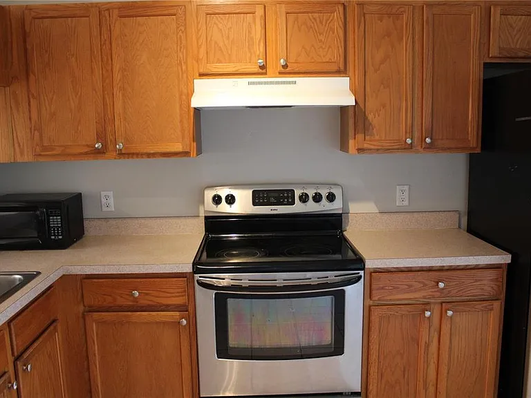 5016 Misty Canal Pl — Photo 4