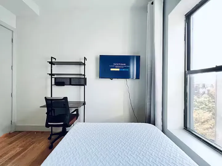 Bedroom - 892 Myrtle Ave #4-97