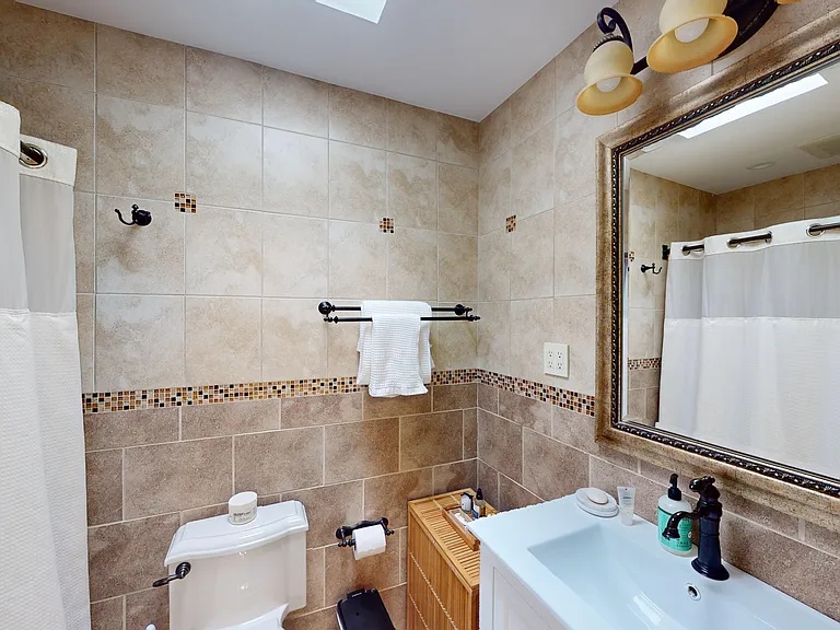 63-18 71st St #2 — Photo 8