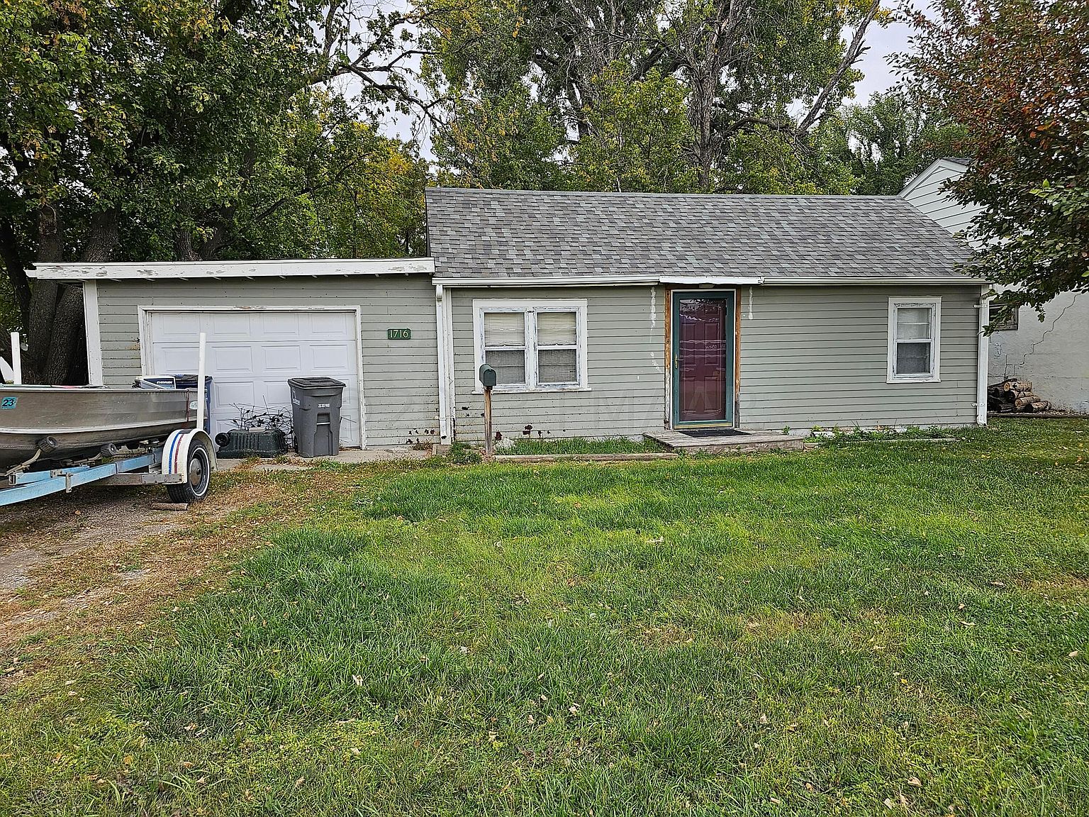 1716 4th Ave N, Moorhead, MN 56560 Zillow