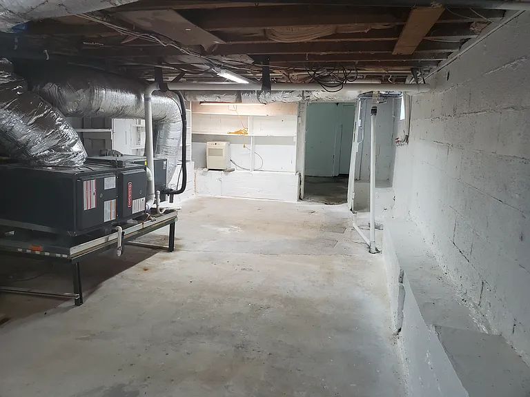 358 E Lincoln Rd — Photo 22