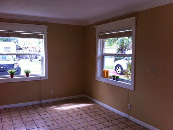 5th image of 1026 NW 4th Ave