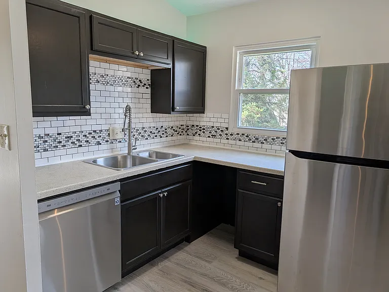 830 S Jenkins Blvd #B — Photo 18