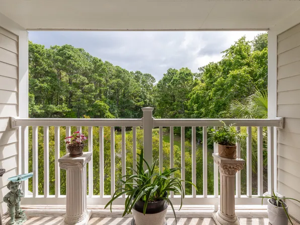 1300 Park West Blvd Unit 723, Mount Pleasant, SC 29466