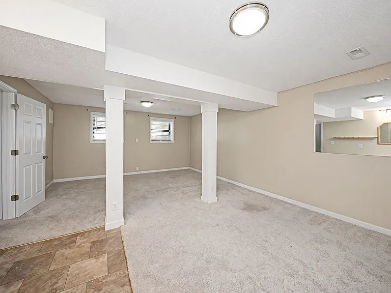1429 Highland Dr — Photo 33