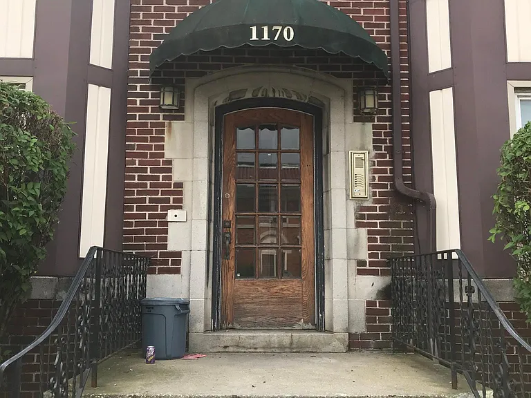 1170 Kenmore Ave #3 — Photo 13