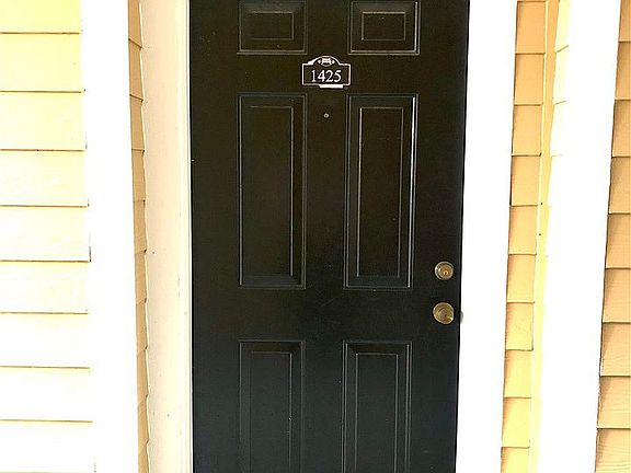 2nd image of 2801 Chancellorsville Dr APT 1425
