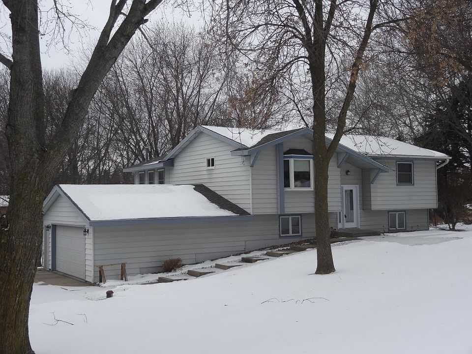 1st image of 675 Rolling Meadows Ln SE