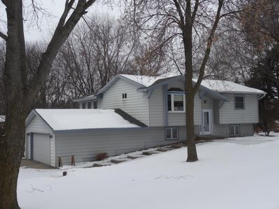 675 Rolling Meadows Ln SE, New Prague, MN, 56071