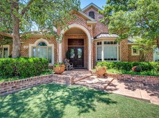 9806 Topeka Ave, Lubbock, TX 79424