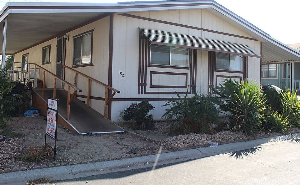 1300 W Menlo Ave Hemet, CA, 92543 Apartments for Rent Zillow