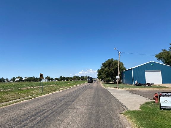4th image of 200 S Bopp Blvd