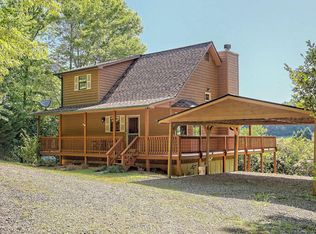 92 Retreat Dr, Blairsville, GA 30512