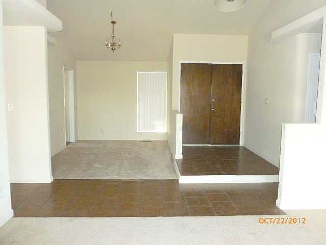1st image of 1439 Oakmont Pl