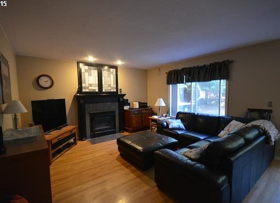 5th image of 10316 SE 15th St