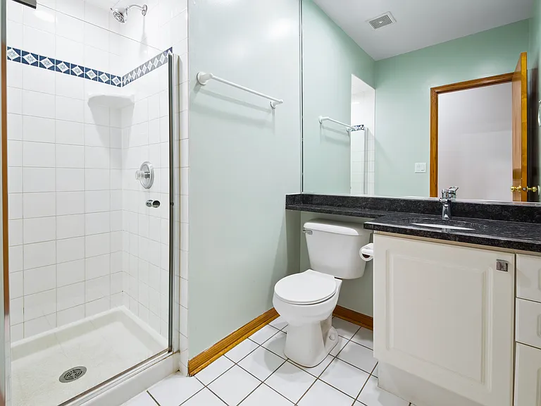 861 W Wrightwood Ave #1 — Photo 11