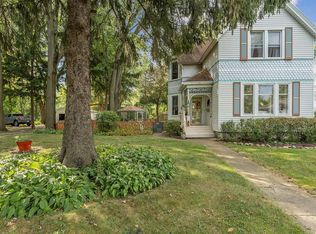 1484 Vincennes St, Crete, IL 60417
