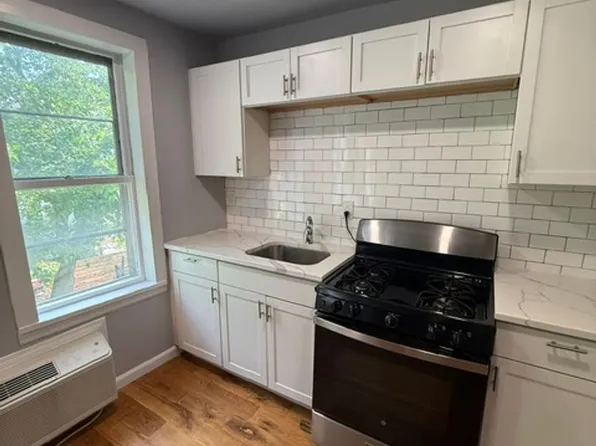 162 First St., 162 1st St Floor 2, Newburgh, NY 12550