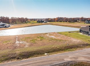 58 Augusta National Dr, Effingham, IL 62401