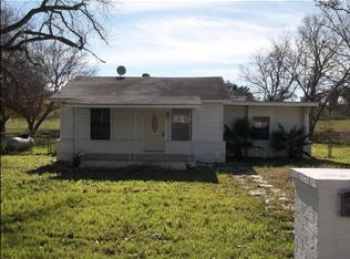 318 E Klein Rd, New Braunfels, TX 78130