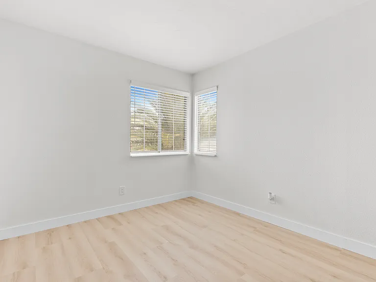8337 Tide Pool Dr — Photo 24
