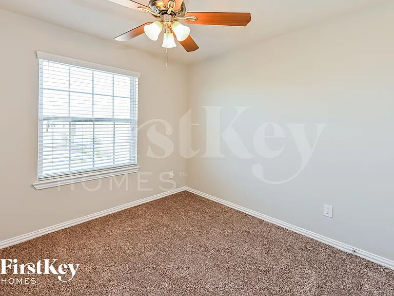 5113 Caldera Ct — Photo 9