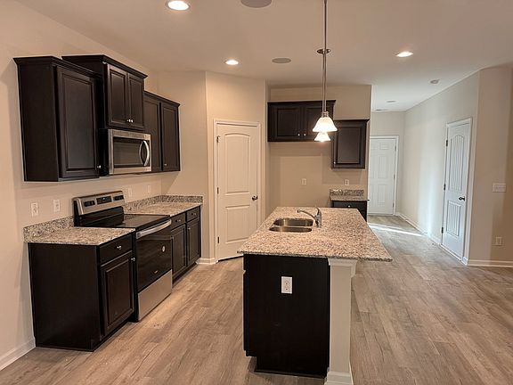 4th image of 2350 Alden Dr Lot 14
