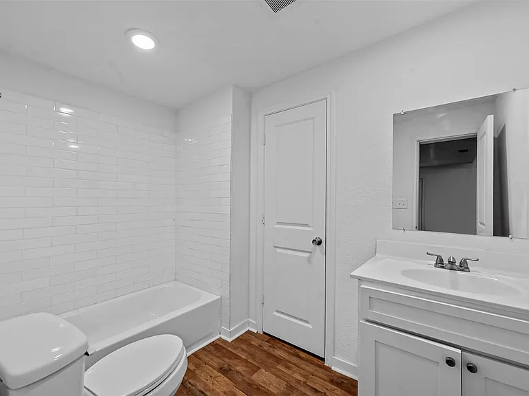 105 Short St — Photo 8