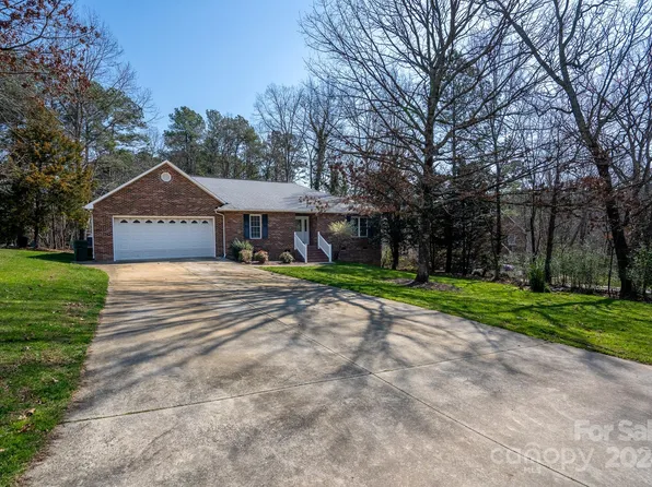 2920 Noritake Trl, Albemarle, NC 28001