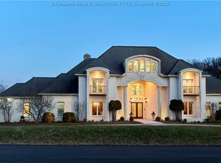 23 Foxchase Rd, Charleston, WV 25304