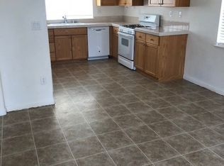 274 Fallen Leaf Ln, Fernley, NV 89408