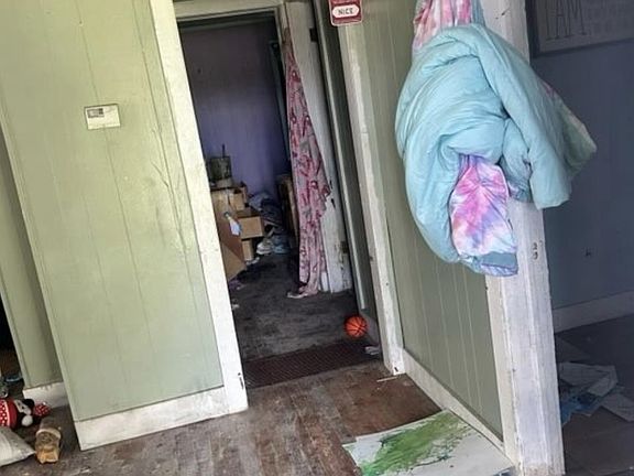 4th image of 229 Washington Ave