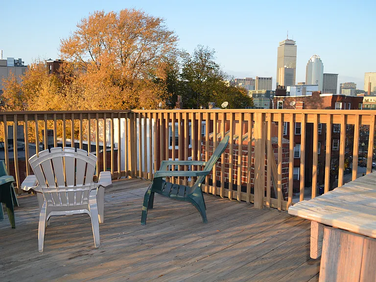 18 Warwick St #1 — Photo 10