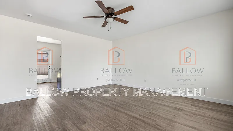 3 bed, 1.0 bath, 1000 sqft, $3,200 — Photo 3